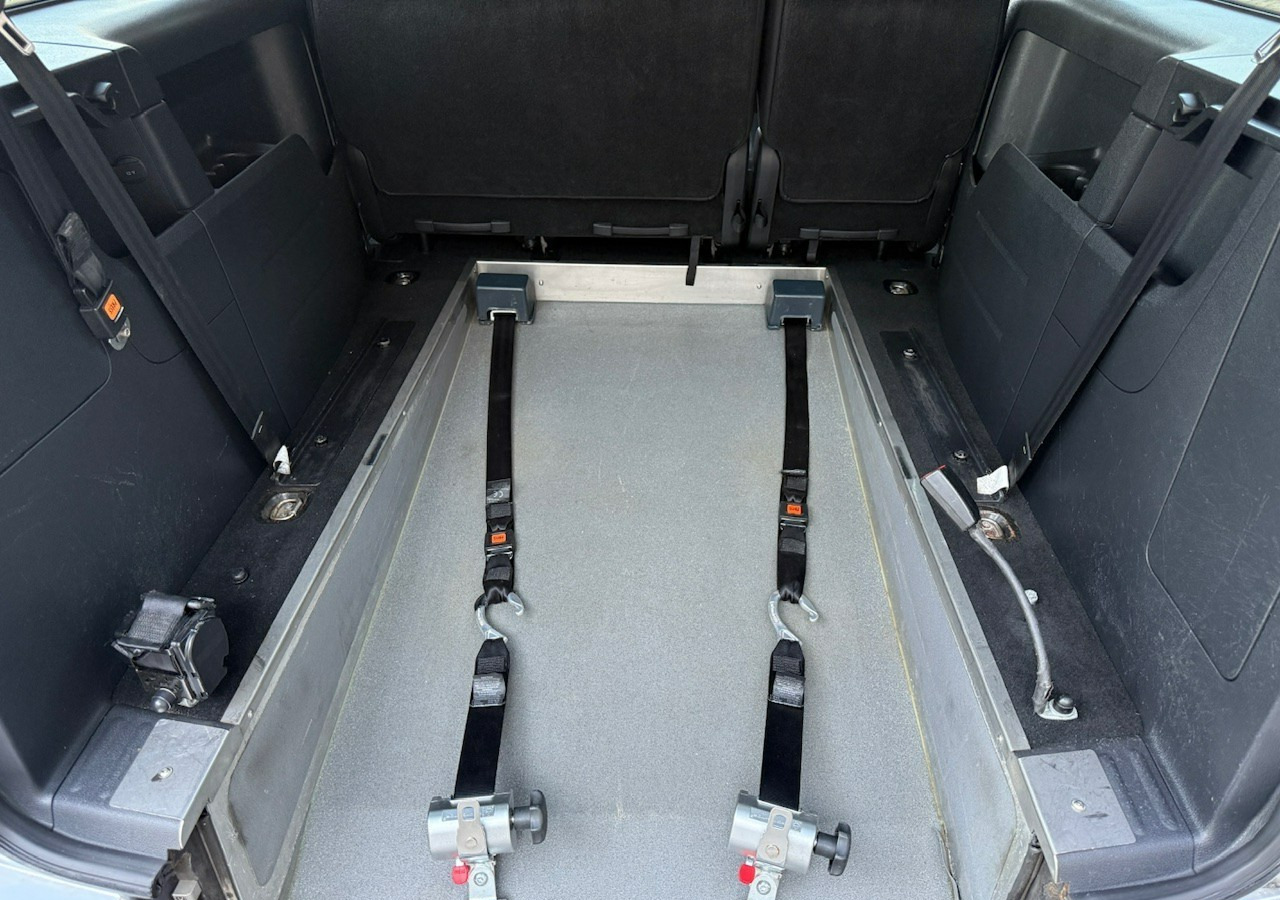 Volkswagen Caddy III Caddy do przewozu osób Niepełnosprawnych Inwalida Rampa - PKW: das Bild 4 Volkswagen Caddy III Caddy do przewozu osób Niepełnosprawnych Inwalida Rampa - PKW: das Bild 4