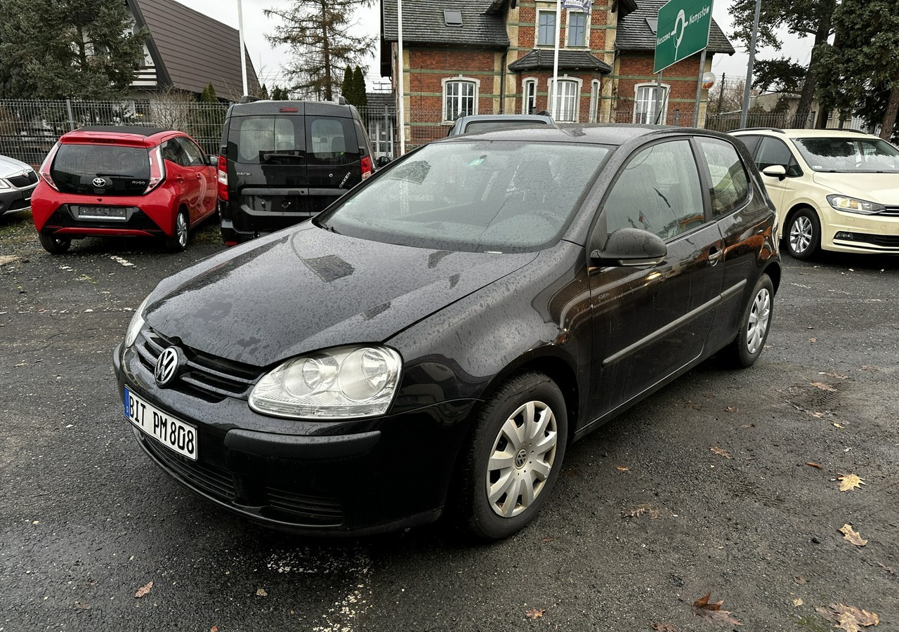 Volkswagen Golf V Golf V 1,4-80KM Klima 2007 - PKW: das Bild 1 Volkswagen Golf V Golf V 1,4-80KM Klima 2007 - PKW: das Bild 1