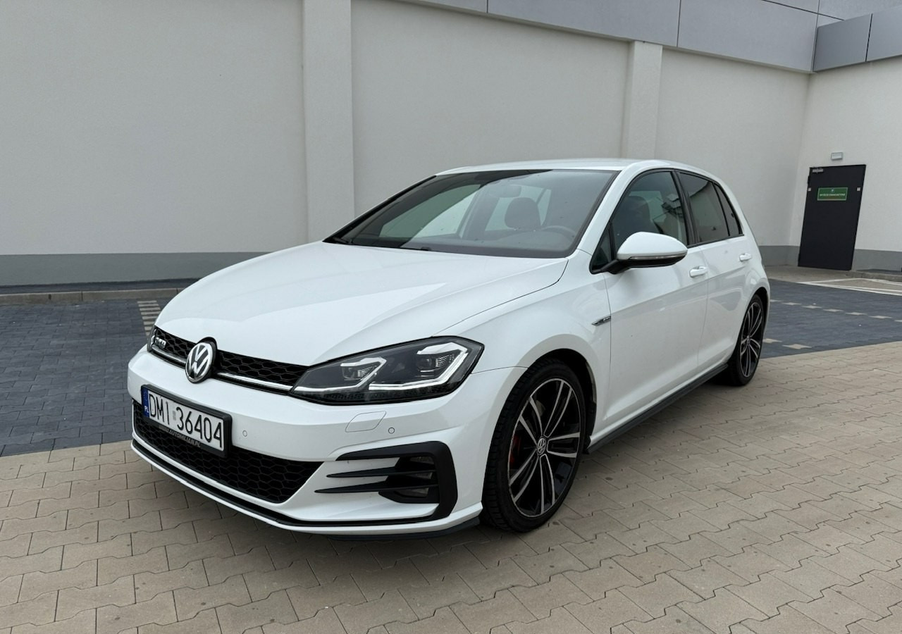 Volkswagen Golf VII GTD 2.0TDI 184KM FullLed Navi Klimatronik ACC Asystenci - Limousine: das Bild 1 Volkswagen Golf VII GTD 2.0TDI 184KM FullLed Navi Klimatronik ACC Asystenci - Limousine: das Bild 1