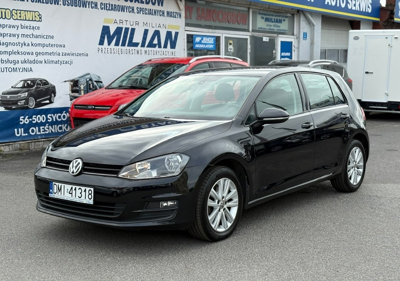 Volkswagen Golf VII VII 1,6 TDI 110KM 153TKM Klimatronik Navi Alu PDC 2015 Bez wkładu fi - Schrägheck: das Bild 1 Volkswagen Golf VII VII 1,6 TDI 110KM 153TKM Klimatronik Navi Alu PDC 2015 Bez wkładu fi - Schrägheck: das Bild 1