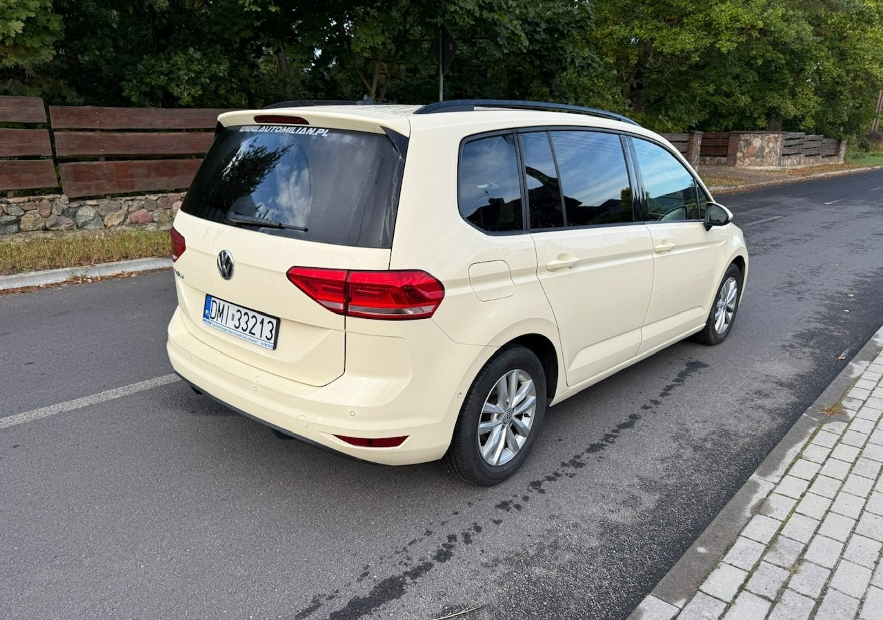 Volkswagen Touran III 2.0 TDI DSG 120 KM Automat 7osobowy Klima Skóra Full Serwis 2020 - Kombi: das Bild 3 Volkswagen Touran III 2.0 TDI DSG 120 KM Automat 7osobowy Klima Skóra Full Serwis 2020 - Kombi: das Bild 3
