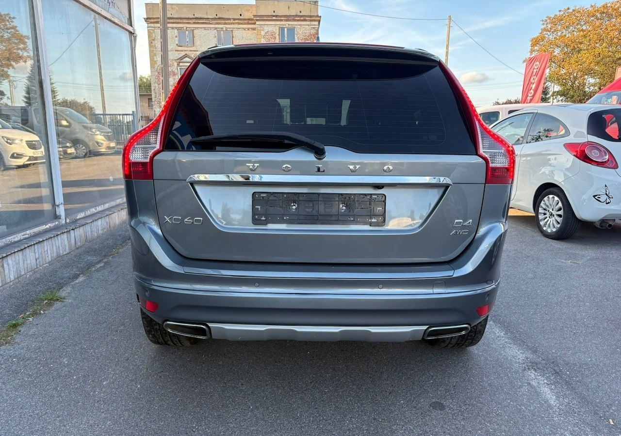 Volvo XC60 I Volvo XC 60 2,4 D4 AWD 190KM Summum Navi Panorama Skóry Kamera 2017 - SUV/ Geländewagen: das Bild 4 Volvo XC60 I Volvo XC 60 2,4 D4 AWD 190KM Summum Navi Panorama Skóry Kamera 2017 - SUV/ Geländewagen: das Bild 4