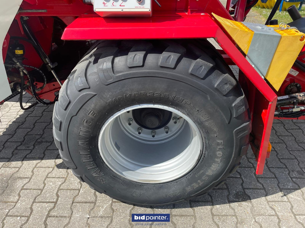 Lely Welger RPC 245 Tornado - Rundballenpresse: das Bild 4 Lely Welger RPC 245 Tornado - Rundballenpresse: das Bild 4