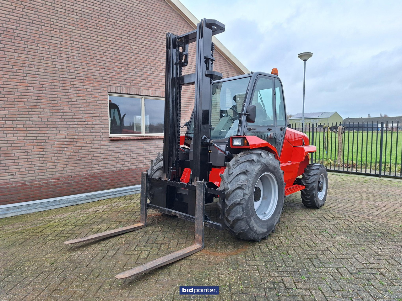 Manitou 30-4 4x4 - Dieselstapler: das Bild 1 Manitou 30-4 4x4 - Dieselstapler: das Bild 1