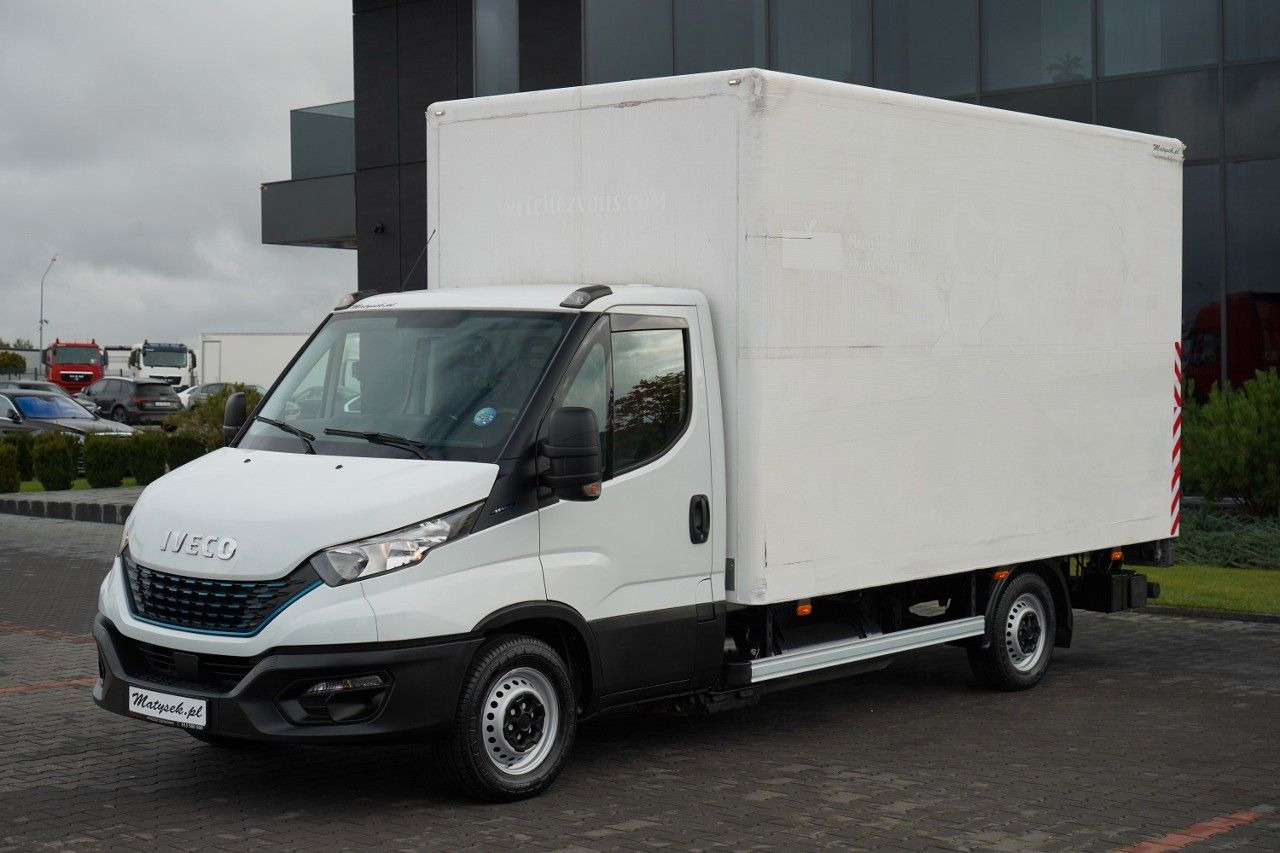 Iveco DAILY 35-NP / CNG / KONTENER / MANUAL / WINDA PA - Kühltransporter: das Bild 4 Iveco DAILY 35-NP / CNG / KONTENER / MANUAL / WINDA PA - Kühltransporter: das Bild 4
