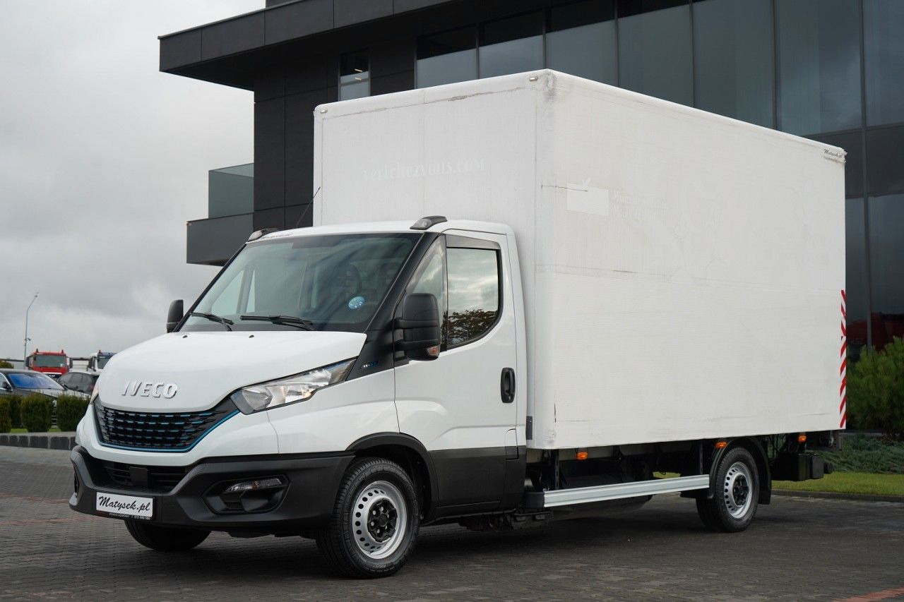 Iveco DAILY 35-NP / CNG / KONTENER / MANUAL / WINDA PA - Kühltransporter: das Bild 5 Iveco DAILY 35-NP / CNG / KONTENER / MANUAL / WINDA PA - Kühltransporter: das Bild 5