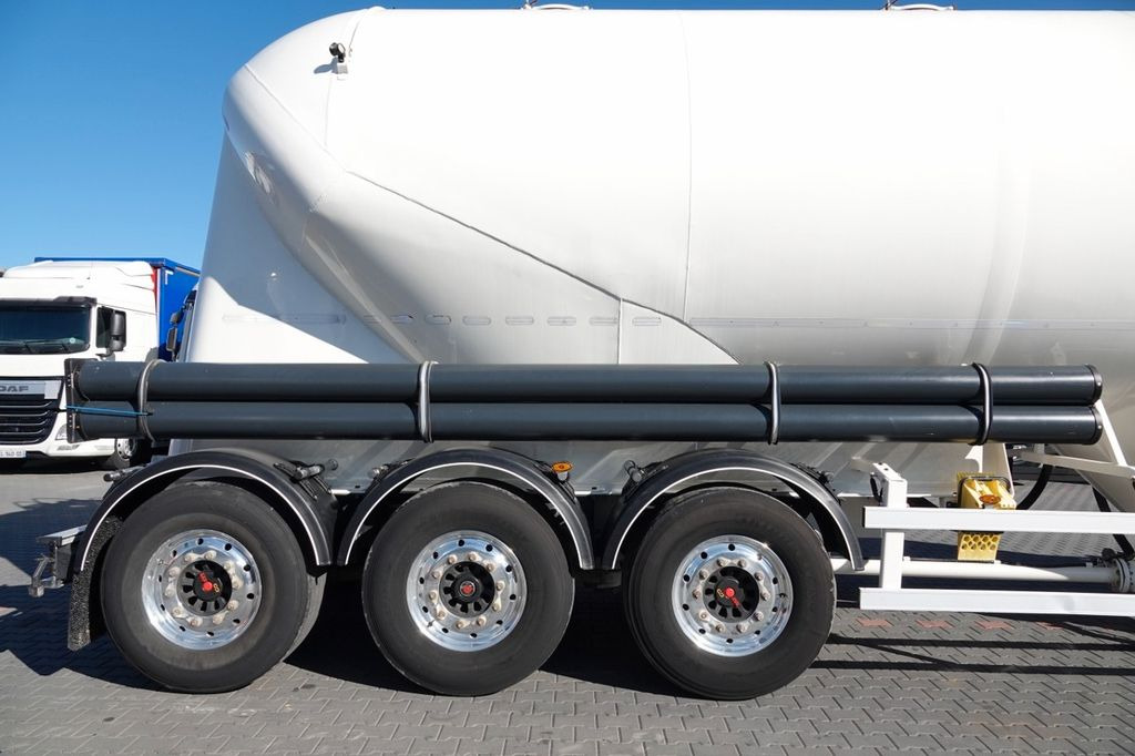 Siloauflieger Legras CEMENTONACZEPA / 3 KOMORY / 38 000 L / SILOS Legras CEMENTONACZEPA / 3 KOMORY / 38 000 L / SILOS: das Bild 19 Siloauflieger Legras CEMENTONACZEPA / 3 KOMORY / 38 000 L / SILOS Legras CEMENTONACZEPA / 3 KOMORY / 38 000 L / SILOS: das Bild 19