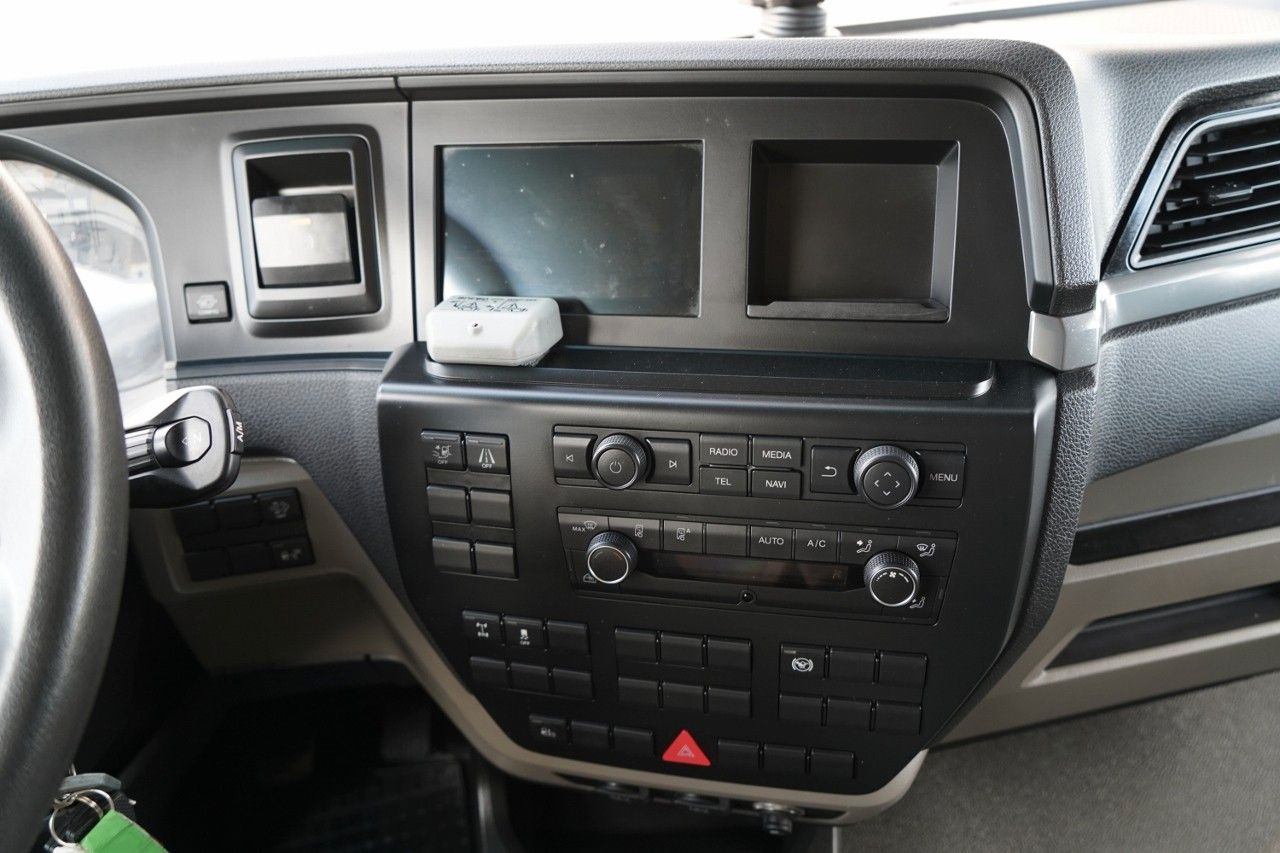 Koffer LKW MAN TGL 12.250 / SOLÓWKA / KONTENER 8 M / WINDA / BO: das Bild 33 Koffer LKW MAN TGL 12.250 / SOLÓWKA / KONTENER 8 M / WINDA / BO: das Bild 33