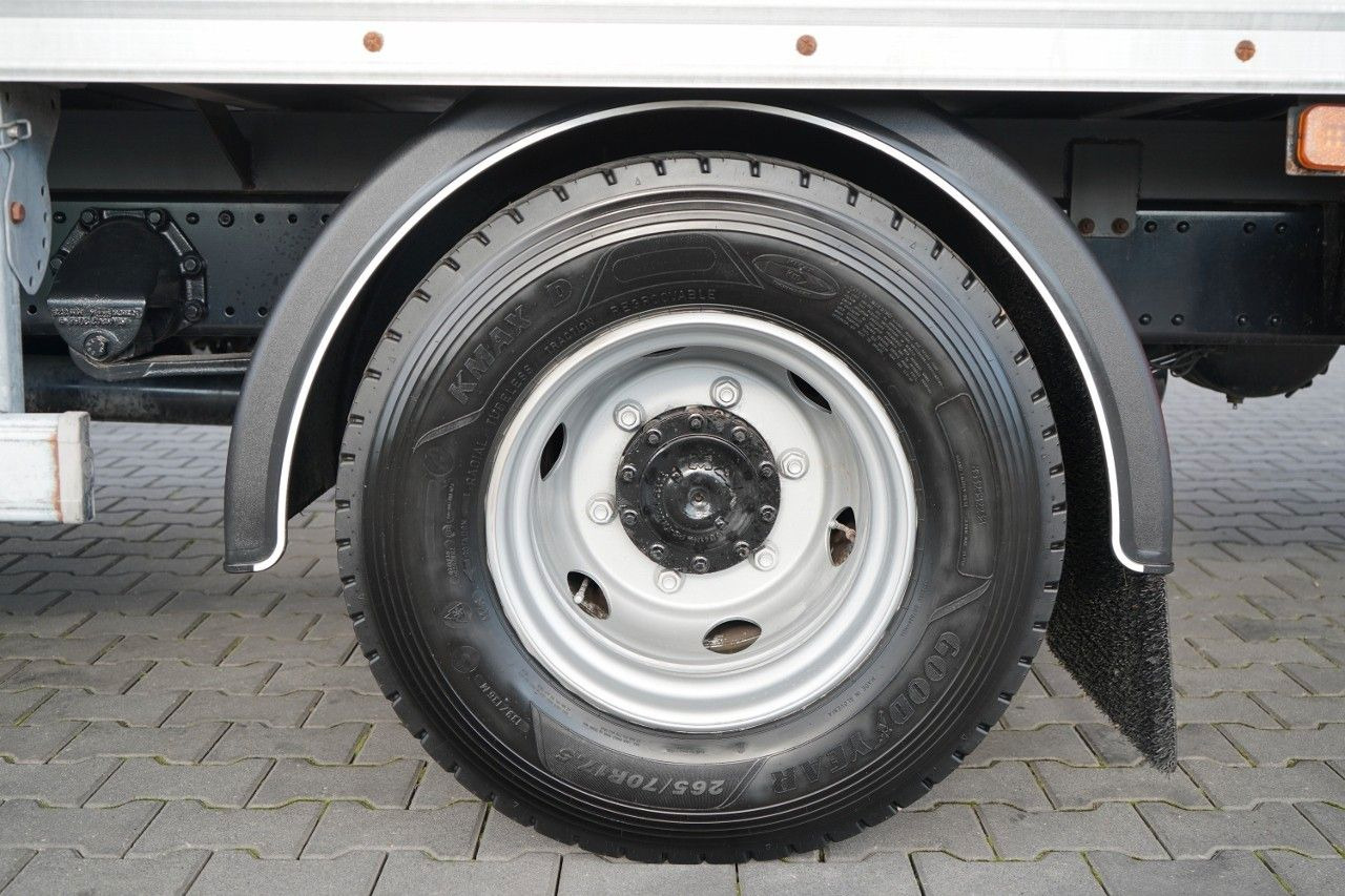 Koffer LKW MAN TGL 12.250 / SOLÓWKA / KONTENER 8 M / WINDA / BO: das Bild 27 Koffer LKW MAN TGL 12.250 / SOLÓWKA / KONTENER 8 M / WINDA / BO: das Bild 27