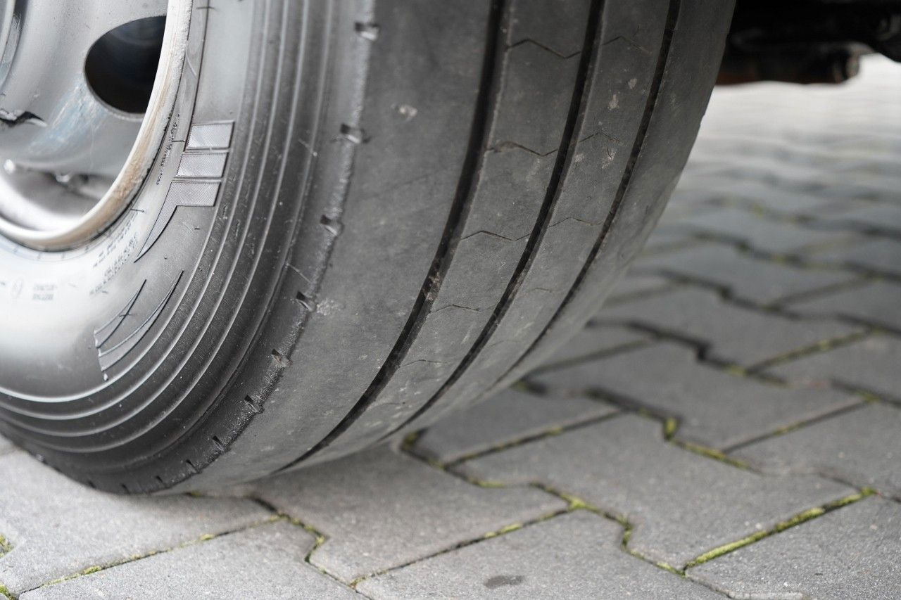 Koffer LKW MAN TGL 12.250 / SOLÓWKA / KONTENER 8 M / WINDA / BO: das Bild 24 Koffer LKW MAN TGL 12.250 / SOLÓWKA / KONTENER 8 M / WINDA / BO: das Bild 24