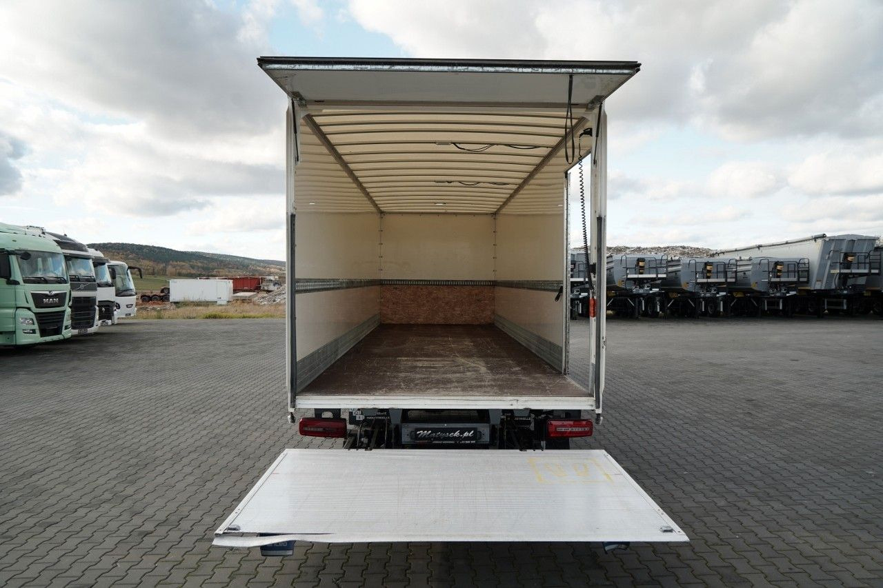 Koffer LKW MAN TGL 12.250 / SOLÓWKA / KONTENER 8 M / WINDA / BO: das Bild 16 Koffer LKW MAN TGL 12.250 / SOLÓWKA / KONTENER 8 M / WINDA / BO: das Bild 16