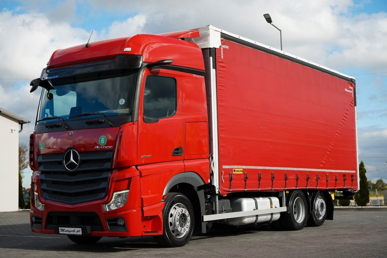 Mercedes-Benz ACTROS 2545 / SOLÓWKA / 6x2 / OŚ PODNOSZONA / B - Plane LKW: das Bild 1 Mercedes-Benz ACTROS 2545 / SOLÓWKA / 6x2 / OŚ PODNOSZONA / B - Plane LKW: das Bild 1