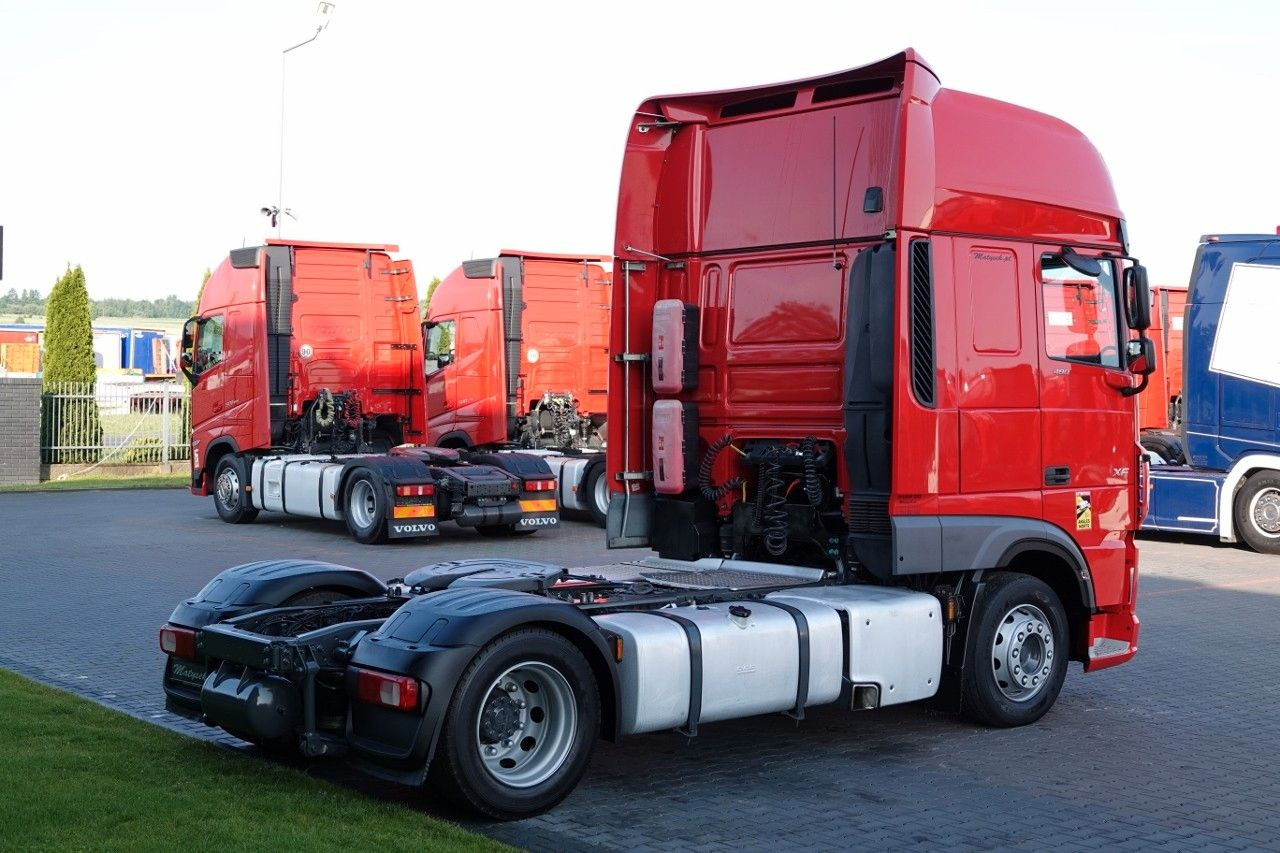 DAF XF 480 / LOW DECK / MEGA / 2021 / SSC / PO ZŁOTY - Sattelzugmaschine: das Bild 5 DAF XF 480 / LOW DECK / MEGA / 2021 / SSC / PO ZŁOTY - Sattelzugmaschine: das Bild 5