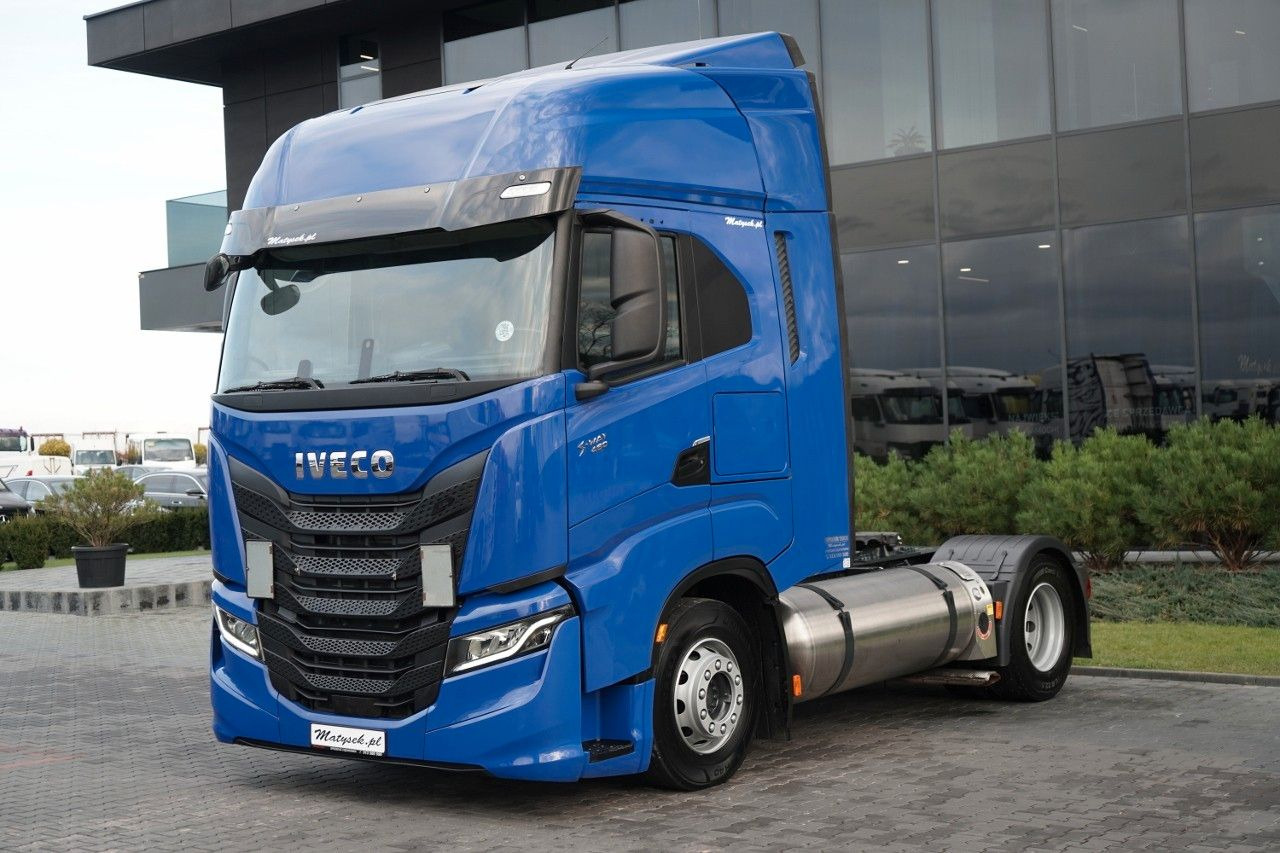 Iveco S-WAY / 460 / RETARDER / LNG / - Sattelzugmaschine: das Bild 2 Iveco S-WAY / 460 / RETARDER / LNG / - Sattelzugmaschine: das Bild 2