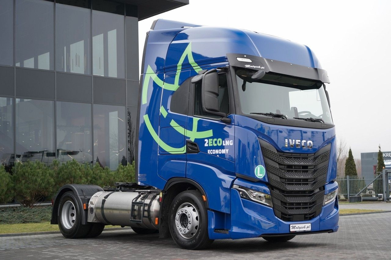 Iveco S-WAY / 460 / RETARDER / LNG - Sattelzugmaschine: das Bild 1 Iveco S-WAY / 460 / RETARDER / LNG - Sattelzugmaschine: das Bild 1