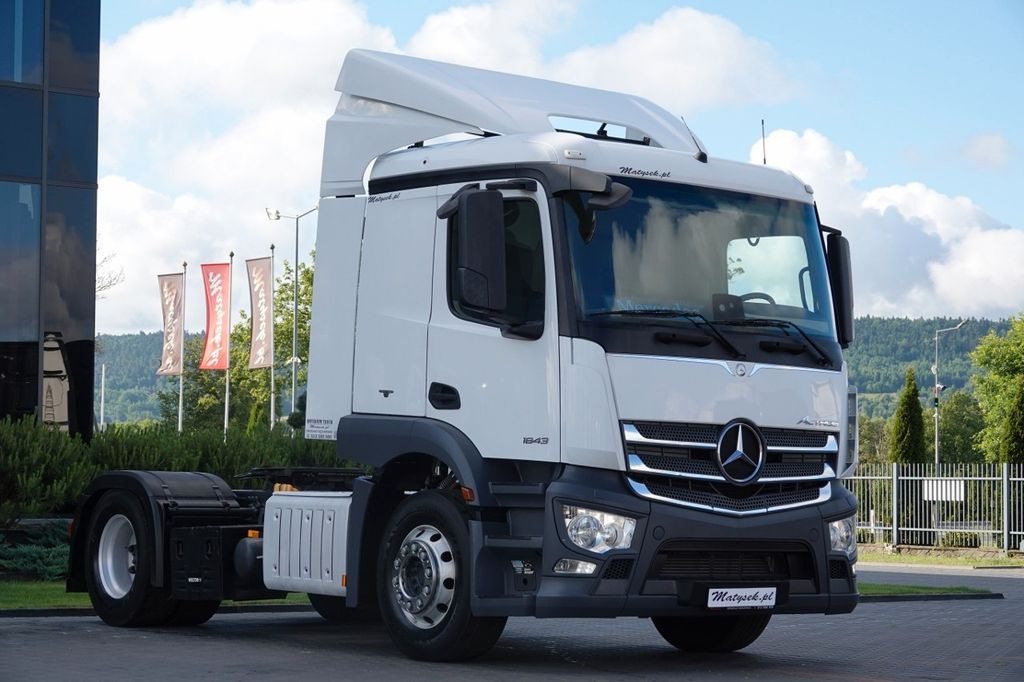 Mercedes-Benz ACTROS 1840 / PEŁNY ADR / NISKA KABINA / - Sattelzugmaschine: das Bild 1 Mercedes-Benz ACTROS 1840 / PEŁNY ADR / NISKA KABINA / - Sattelzugmaschine: das Bild 1