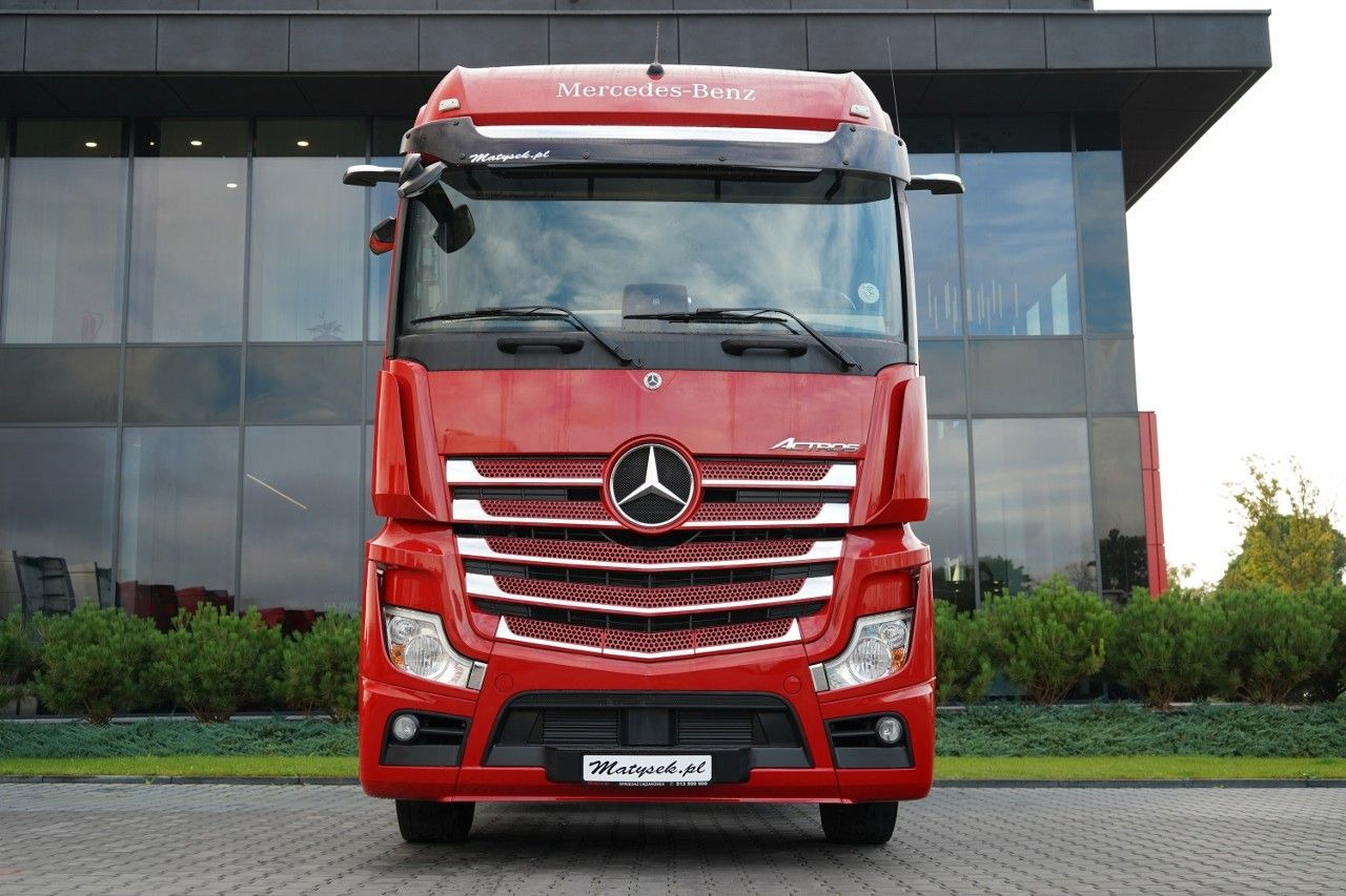 Mercedes-Benz ACTROS 1845 / BIG SPACE / 2020 / PO KONTRAKCIE S - Sattelzugmaschine: das Bild 3 Mercedes-Benz ACTROS 1845 / BIG SPACE / 2020 / PO KONTRAKCIE S - Sattelzugmaschine: das Bild 3