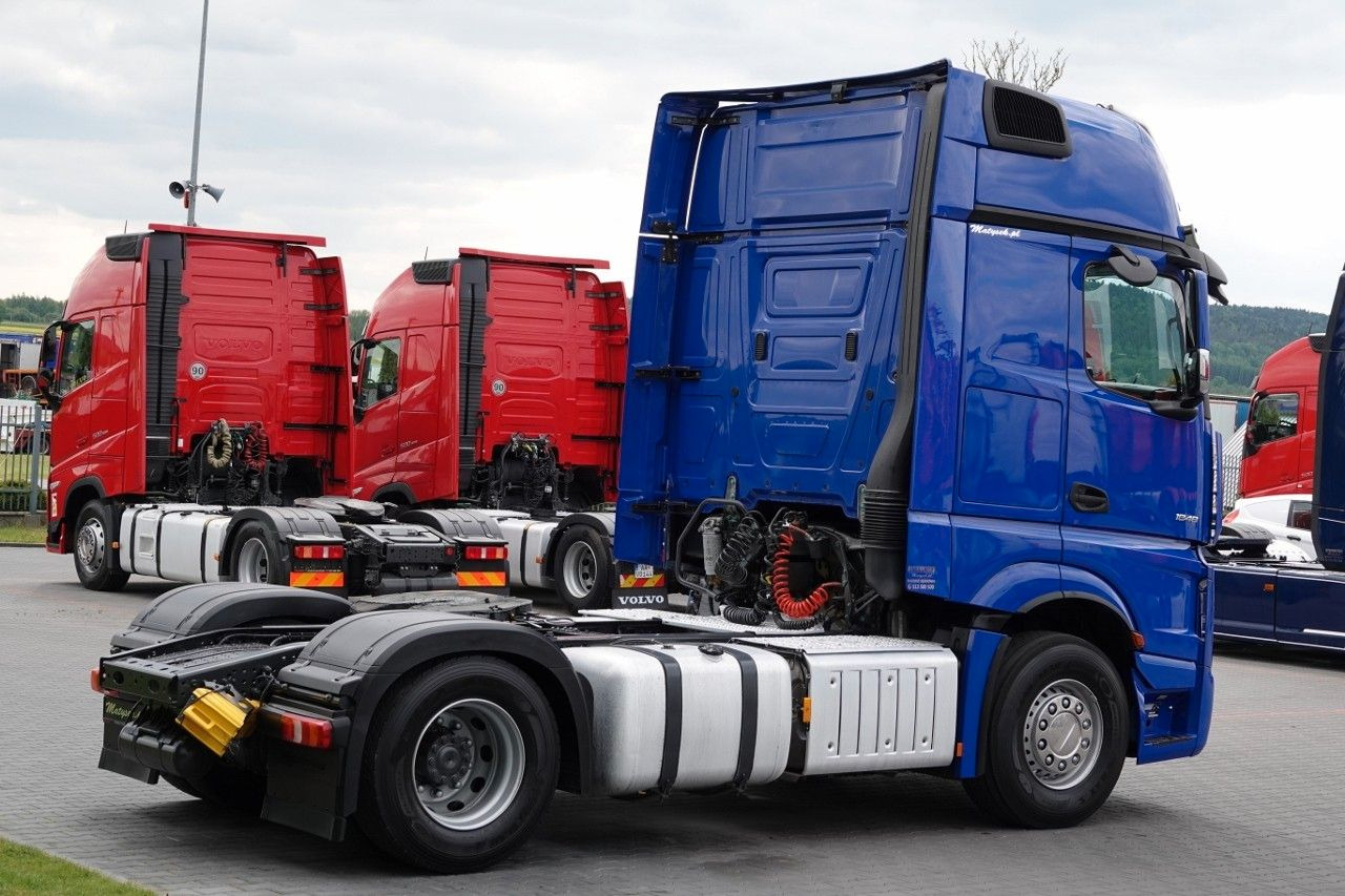 Mercedes-Benz ACTROS 1848 / GIGA SPACE / RETARDER / PO KONTRA - Sattelzugmaschine: das Bild 5 Mercedes-Benz ACTROS 1848 / GIGA SPACE / RETARDER / PO KONTRA - Sattelzugmaschine: das Bild 5