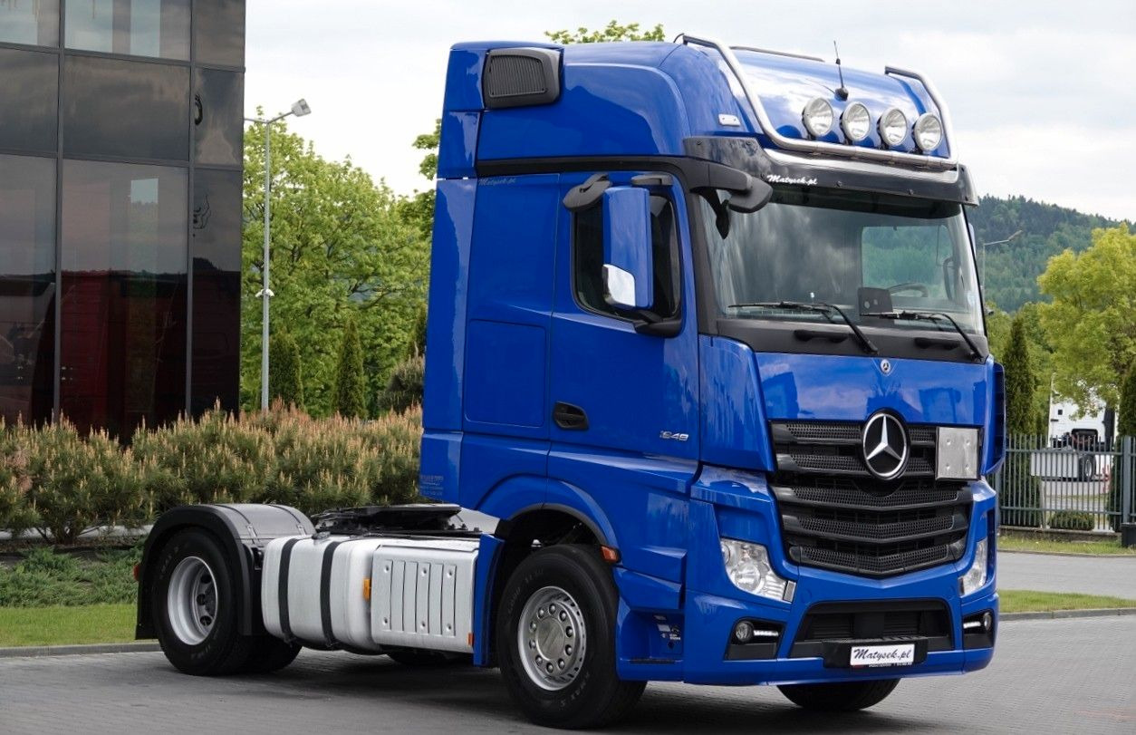 Mercedes-Benz ACTROS 1848 / GIGA SPACE / RETARDER / PO KONTRA - Sattelzugmaschine: das Bild 2 Mercedes-Benz ACTROS 1848 / GIGA SPACE / RETARDER / PO KONTRA - Sattelzugmaschine: das Bild 2