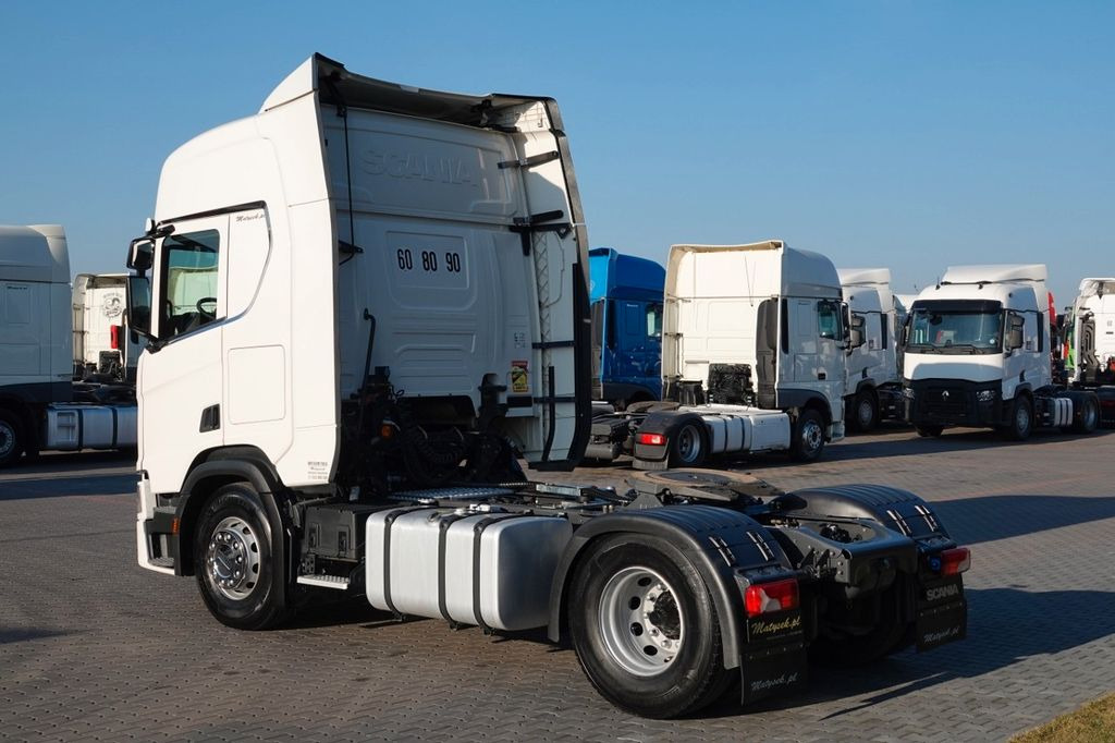 Scania R 450 / RETARDER / HYDRAULIKA / PO KONTRAKCIE SE Scania R 450 / RETARDER / HYDRAULIKA / PO KONTRAKCIE SE - Sattelzugmaschine: das Bild 4 Scania R 450 / RETARDER / HYDRAULIKA / PO KONTRAKCIE SE Scania R 450 / RETARDER / HYDRAULIKA / PO KONTRAKCIE SE - Sattelzugmaschine: das Bild 4