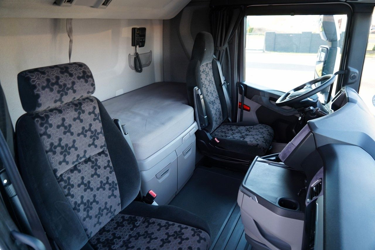 Sattelzugmaschine Scania S 500 / RETARDER / I-PARK COOL / NAVI: das Bild 36