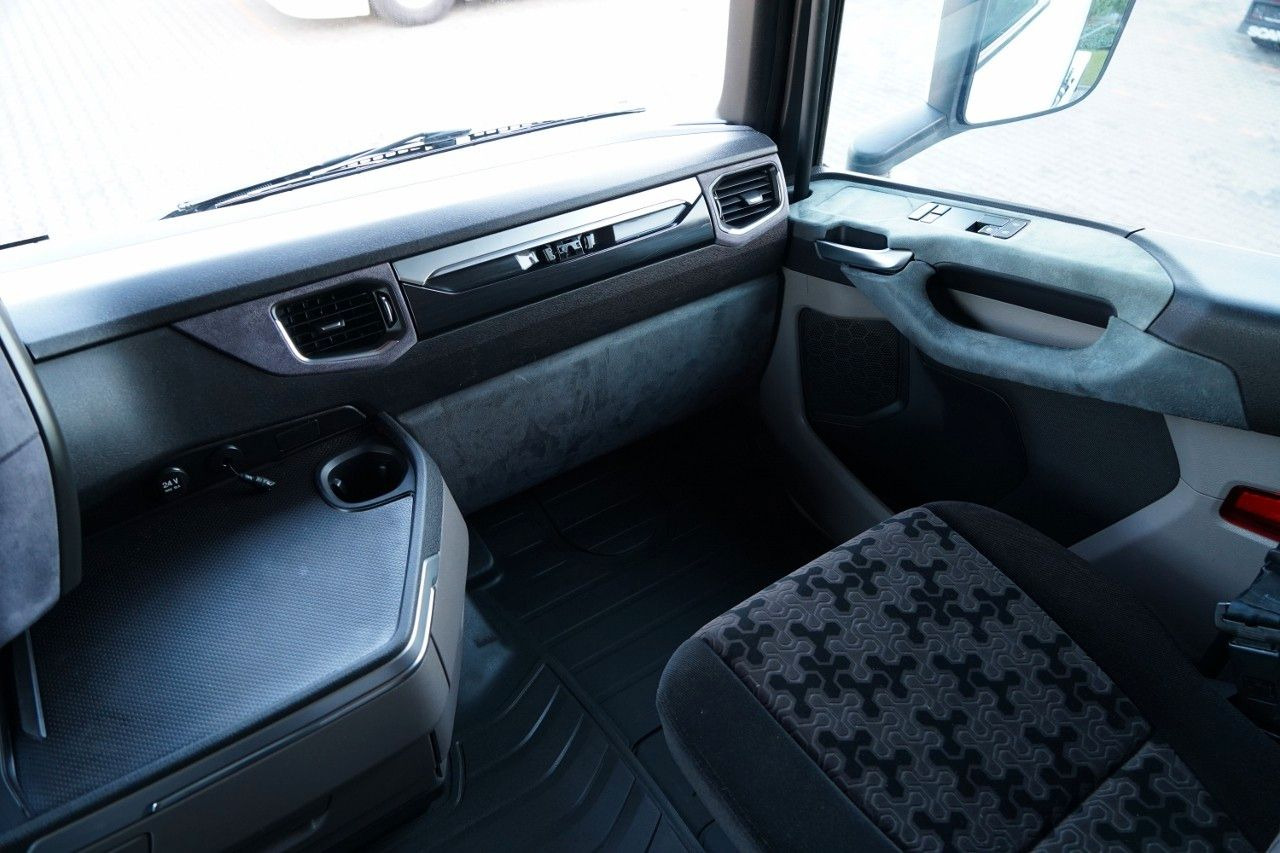 Sattelzugmaschine Scania S 500 / RETARDER / I-PARK COOL / NAVI: das Bild 32