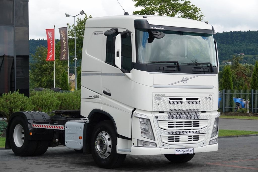Volvo FH 420 / 13 L / PEŁNY ADR / 2017 ROK / LOW CAB - Sattelzugmaschine: das Bild 1 Volvo FH 420 / 13 L / PEŁNY ADR / 2017 ROK / LOW CAB - Sattelzugmaschine: das Bild 1