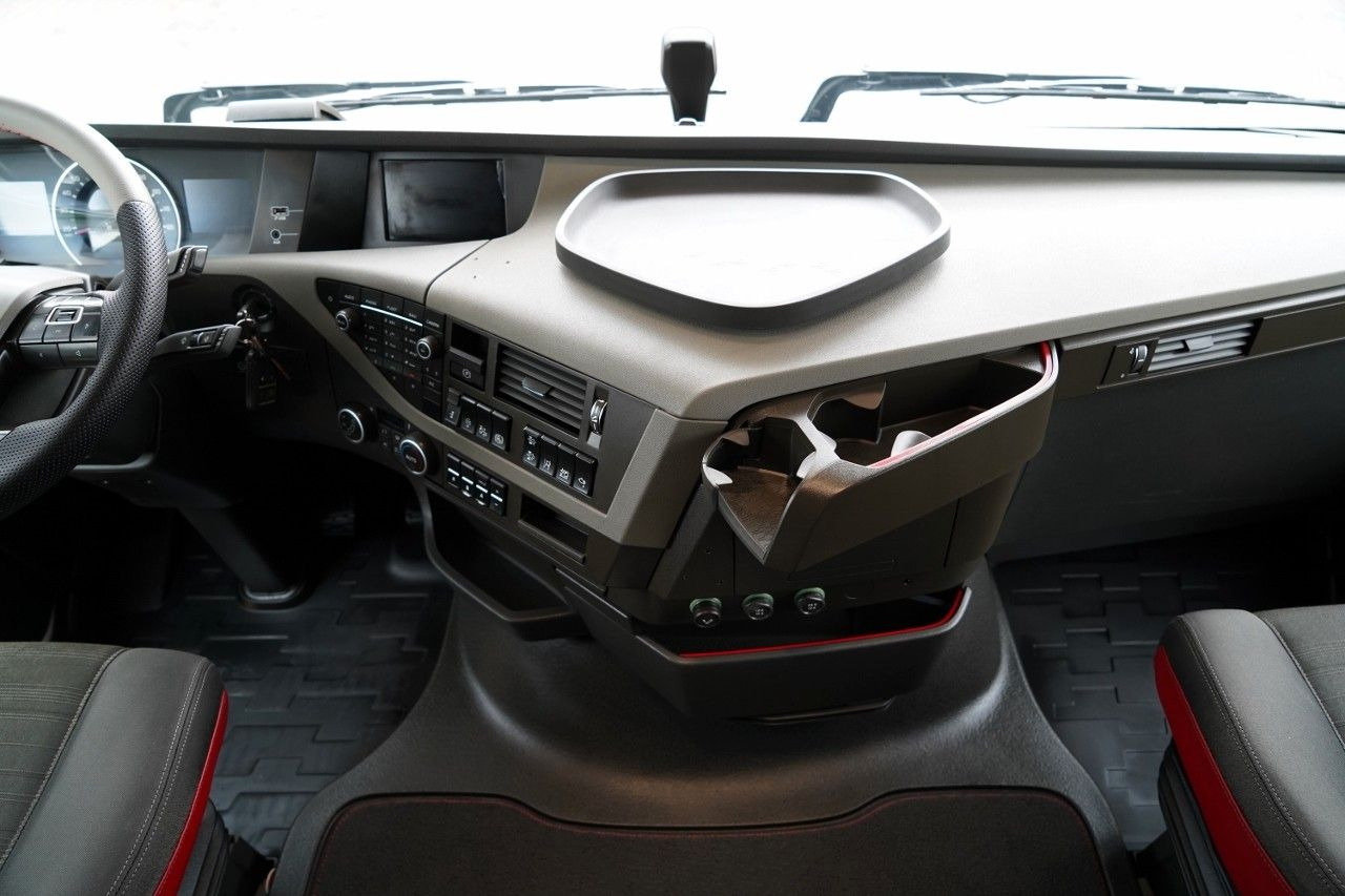 Sattelzugmaschine Volvo FH 500 / I-SAVE / I-PARK COOL / 2021 ROK / PO KO: das Bild 16 Sattelzugmaschine Volvo FH 500 / I-SAVE / I-PARK COOL / 2021 ROK / PO KO: das Bild 16