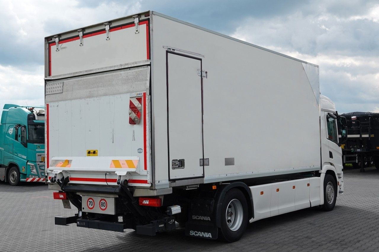 Scania P 280 / 4x2 / CHŁODNIA -6,2 M / AGREGAT FRIGO BL - Koffer LKW: das Bild 4 Scania P 280 / 4x2 / CHŁODNIA -6,2 M / AGREGAT FRIGO BL - Koffer LKW: das Bild 4