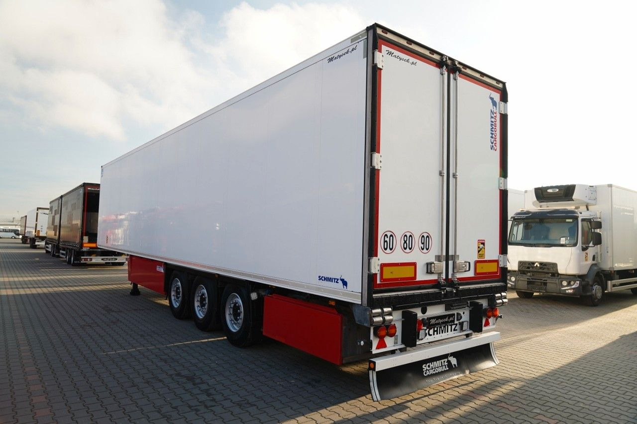Schmitz Cargobull CHŁODNIA / CARRIER VECTOR 1550 / 2x OŚ PODNOSZO - Kühlkoffer Auflieger: das Bild 3 Schmitz Cargobull CHŁODNIA / CARRIER VECTOR 1550 / 2x OŚ PODNOSZO - Kühlkoffer Auflieger: das Bild 3