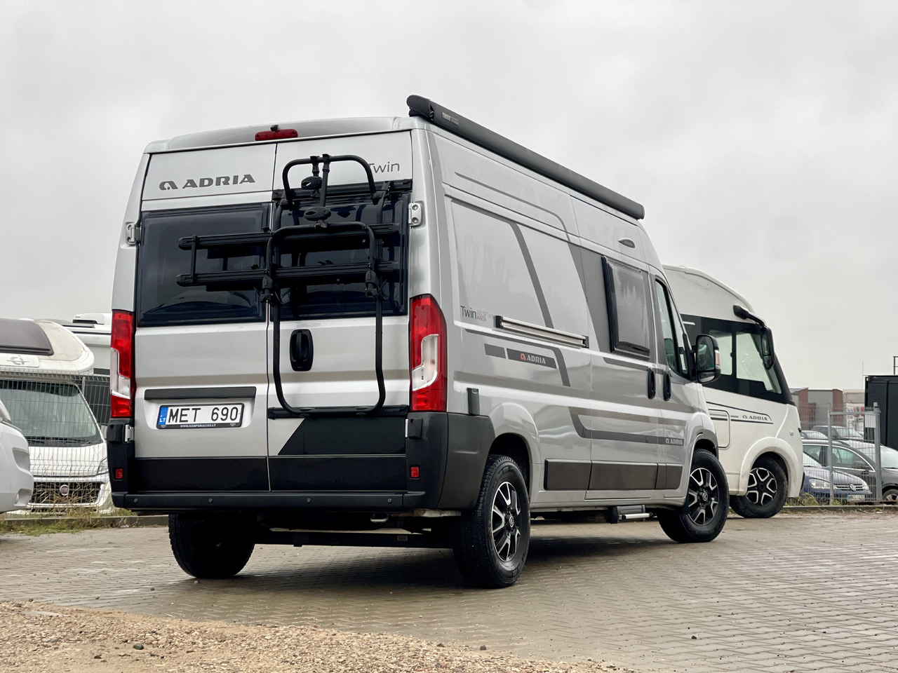 ADRIA Twin axess 600SP Family - Camper Van: das Bild 4 ADRIA Twin axess 600SP Family - Camper Van: das Bild 4