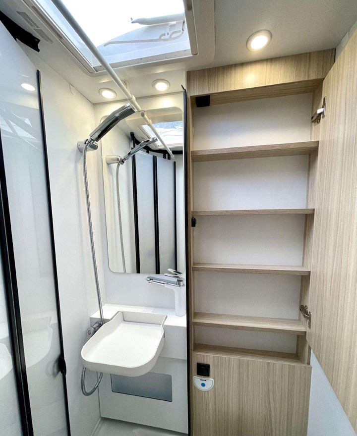 Alkoven Wohnmobil neu kaufen Sun Living A70DK: das Bild 8 Alkoven Wohnmobil neu kaufen Sun Living A70DK: das Bild 8