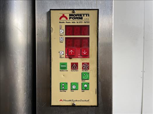 Moretti Forni F80E convection oven - Bäckereimaschine: das Bild 5 Moretti Forni F80E convection oven - Bäckereimaschine: das Bild 5