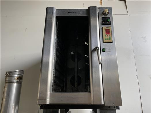 Moretti Forni F80E convection oven - Bäckereimaschine: das Bild 2 Moretti Forni F80E convection oven - Bäckereimaschine: das Bild 2