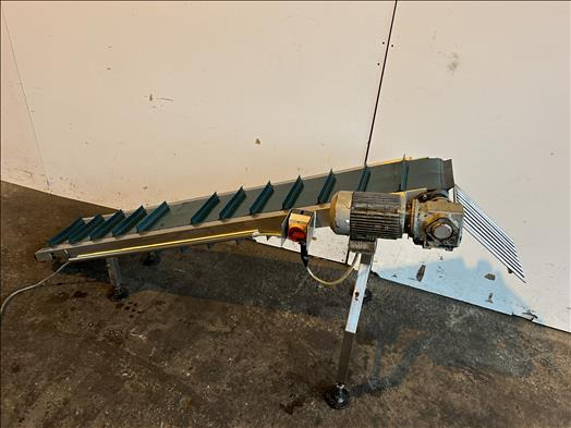 NNP Flighted elevator conveyor - Fördertechnik: das Bild 3 NNP Flighted elevator conveyor - Fördertechnik: das Bild 3