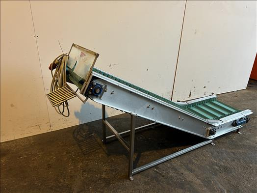 NNP Flighted elevator conveyor - Fördertechnik: das Bild 3 NNP Flighted elevator conveyor - Fördertechnik: das Bild 3
