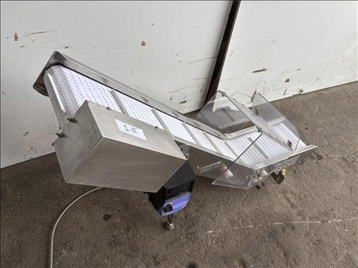 NNP Flighted elevator conveyor - Fördertechnik: das Bild 3 NNP Flighted elevator conveyor - Fördertechnik: das Bild 3