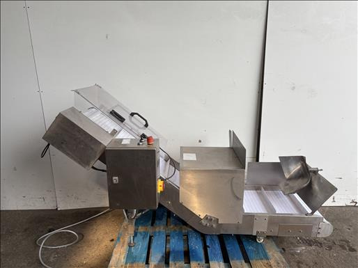 NNP Flighted elevator conveyor - Fördertechnik: das Bild 1 NNP Flighted elevator conveyor - Fördertechnik: das Bild 1