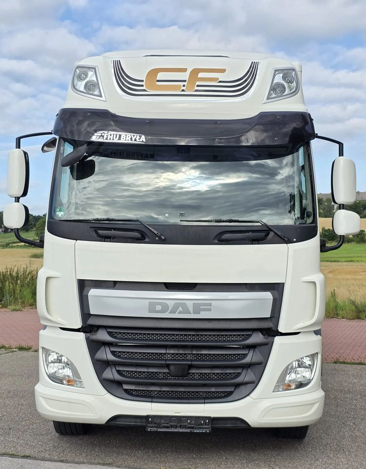 DAF CF 330/10.2017/KONTENER MEBLOWY/IZOTERMA/WINDA/18 PALET/E6/NISKI PRZEBIEG/Z NIEMIEC/JAK NOWY/DUŻY SILNIK 10 837cm3// - Koffer LKW: das Bild 3 DAF CF 330/10.2017/KONTENER MEBLOWY/IZOTERMA/WINDA/18 PALET/E6/NISKI PRZEBIEG/Z NIEMIEC/JAK NOWY/DUŻY SILNIK 10 837cm3// - Koffer LKW: das Bild 3