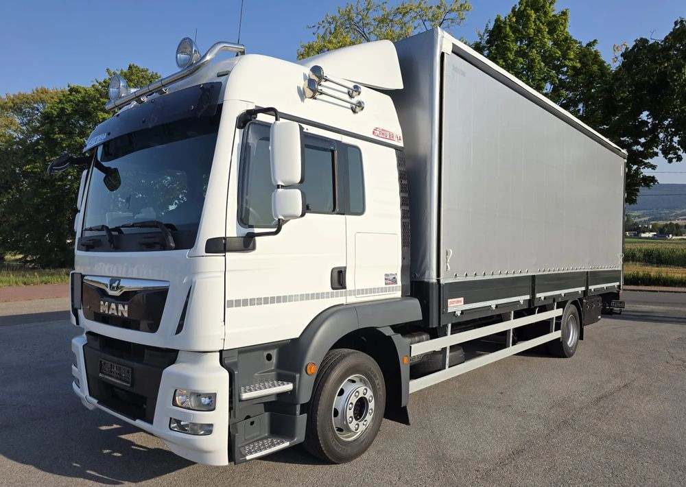 MAN TGM 15.290 / BURTO-FIRANKA / CAŁY NA PODUSZKACH /KLIMA POSTOJOWA / 2018R / NISKI PRZEBIEG / 18 PALET / E6 / JAK NOWY / WINDA / - Plane LKW: das Bild 2 MAN TGM 15.290 / BURTO-FIRANKA / CAŁY NA PODUSZKACH /KLIMA POSTOJOWA / 2018R / NISKI PRZEBIEG / 18 PALET / E6 / JAK NOWY / WINDA / - Plane LKW: das Bild 2