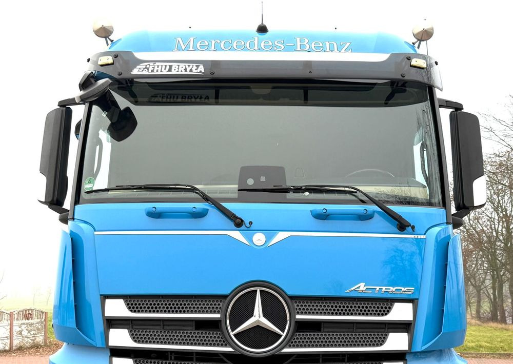 Mercedes-Benz ACTROS 1833 / FIRANKA/ WINDA / NOWY TACHOGRAF G2V2 / NOWE OPONY / 19PALET / 8TON ŁADOWNOŚCI / AUTOMAT / DUŻY SILNIK / SYPIALKA / SERWISOWANY / 2018 / JAK NOWY / - Plane LKW: das Bild 4 Mercedes-Benz ACTROS 1833 / FIRANKA/ WINDA / NOWY TACHOGRAF G2V2 / NOWE OPONY / 19PALET / 8TON ŁADOWNOŚCI / AUTOMAT / DUŻY SILNIK / SYPIALKA / SERWISOWANY / 2018 / JAK NOWY / - Plane LKW: das Bild 4