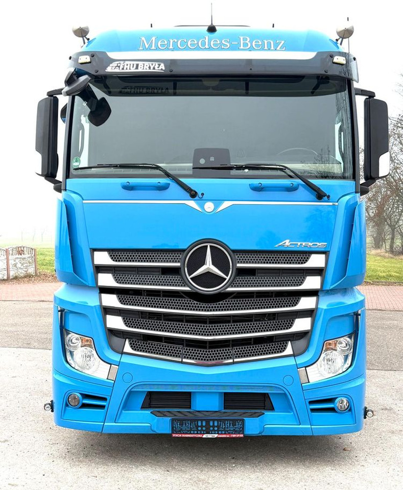 Mercedes-Benz ACTROS 1833 / FIRANKA/ WINDA / NOWY TACHOGRAF G2V2 / NOWE OPONY / 19PALET / 8TON ŁADOWNOŚCI / AUTOMAT / DUŻY SILNIK / SYPIALKA / SERWISOWANY / 2018 / JAK NOWY / - Plane LKW: das Bild 3 Mercedes-Benz ACTROS 1833 / FIRANKA/ WINDA / NOWY TACHOGRAF G2V2 / NOWE OPONY / 19PALET / 8TON ŁADOWNOŚCI / AUTOMAT / DUŻY SILNIK / SYPIALKA / SERWISOWANY / 2018 / JAK NOWY / - Plane LKW: das Bild 3