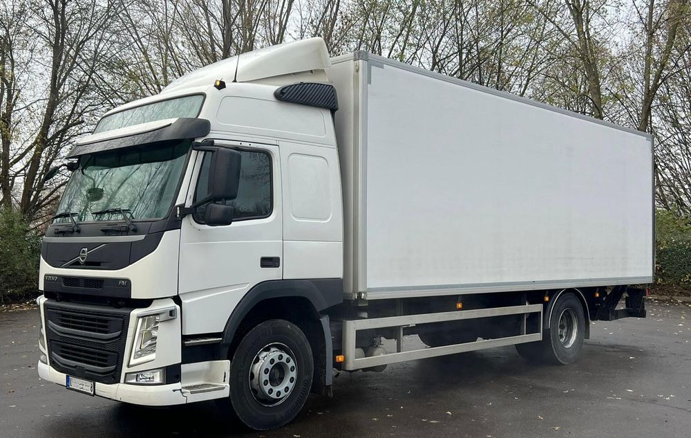 Volvo FM 340 / IZOTERMA / WINDA / SPROWADZONY / 18 PALET / 10.2017 / E6 / STAN BARDZO DOBRY - Kühlkoffer LKW: das Bild 1 Volvo FM 340 / IZOTERMA / WINDA / SPROWADZONY / 18 PALET / 10.2017 / E6 / STAN BARDZO DOBRY - Kühlkoffer LKW: das Bild 1