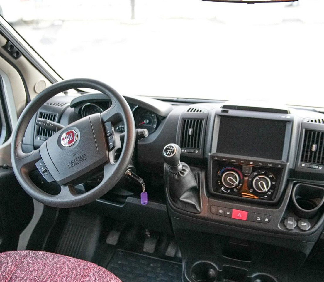 Knaus LIVE TRAVELLER 600 - Alkoven Wohnmobil: das Bild 5 Knaus LIVE TRAVELLER 600 - Alkoven Wohnmobil: das Bild 5