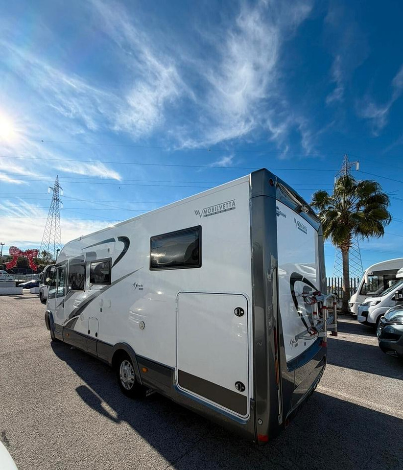 Mobilvetta K-YACHT 85 - Integriertes Wohnmobil: das Bild 4 Mobilvetta K-YACHT 85 - Integriertes Wohnmobil: das Bild 4