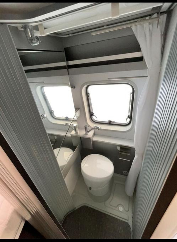 Adria TWIN 600 SPT – Leasing Adria TWIN 600 SPT: das Bild 7 Adria TWIN 600 SPT – Leasing Adria TWIN 600 SPT: das Bild 7