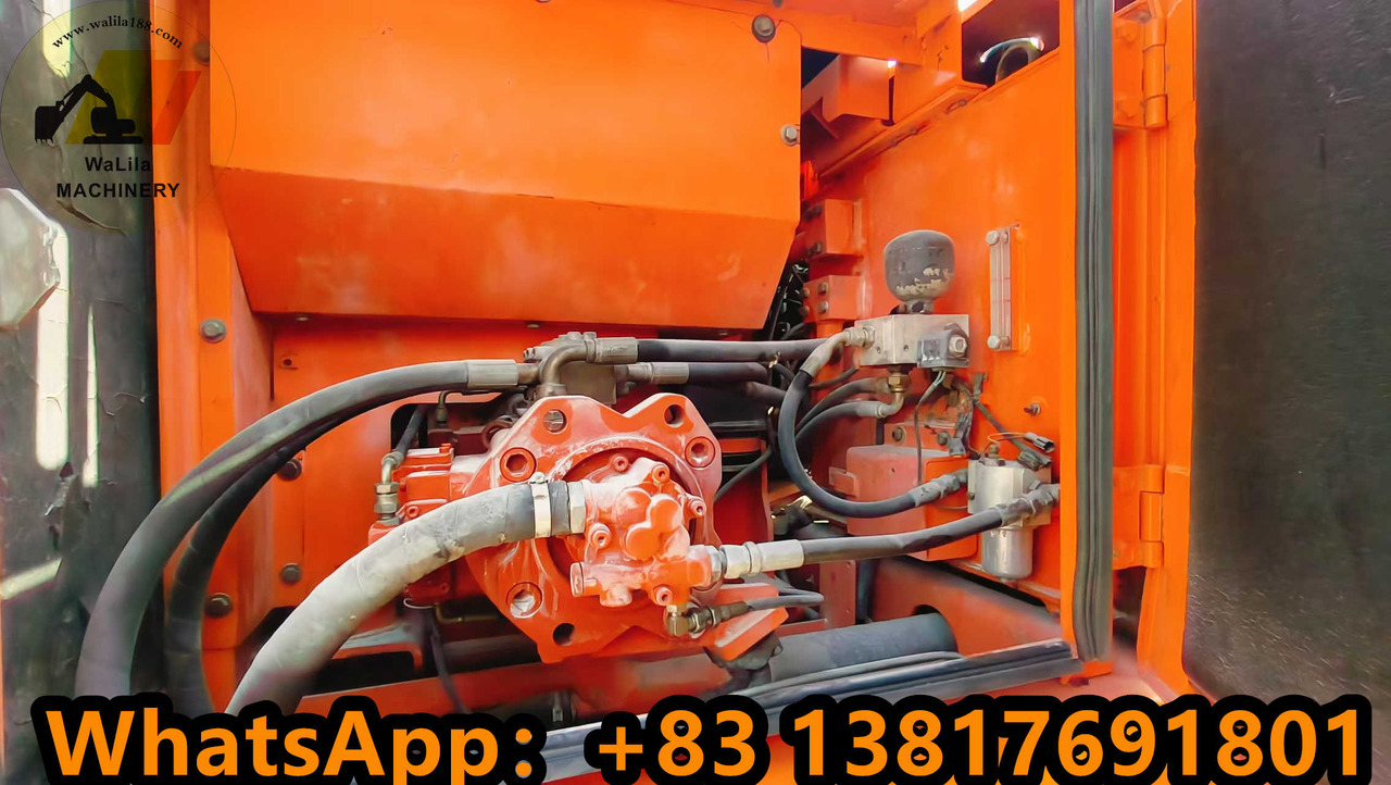 DOOSAN DH225 - Kettenbagger: das Bild 2 DOOSAN DH225 - Kettenbagger: das Bild 2