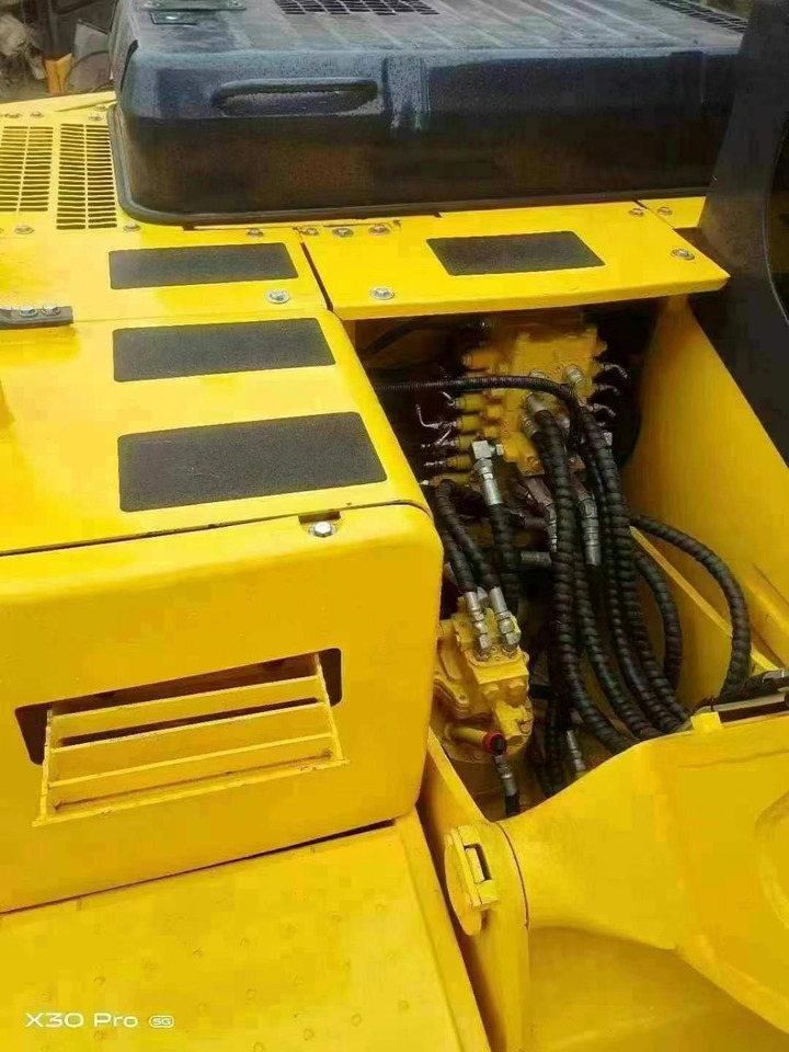 Komatsu PC 130-7 PC130 PC130-7 - Kettenbagger: das Bild 5 Komatsu PC 130-7 PC130 PC130-7 - Kettenbagger: das Bild 5