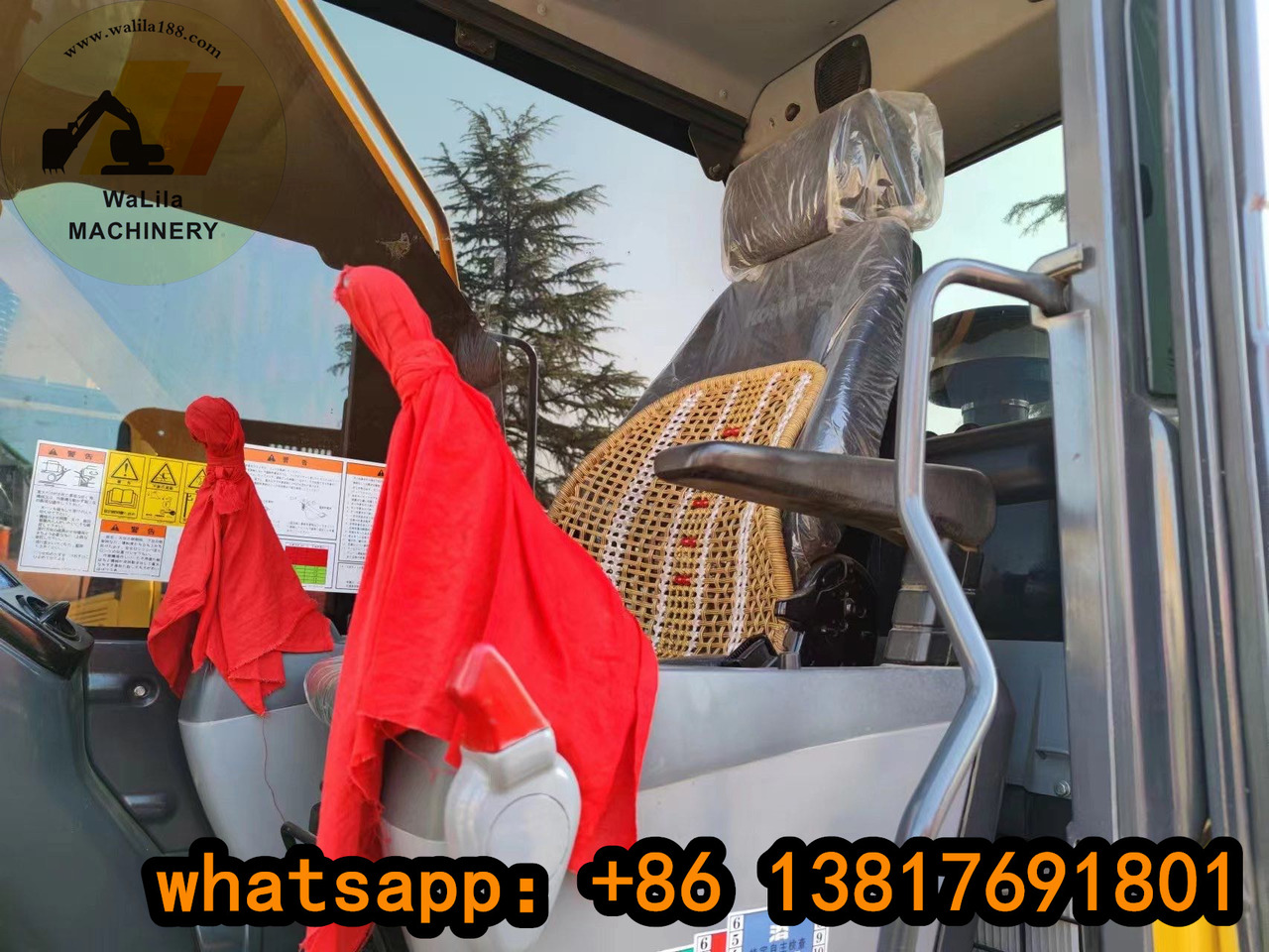 Komatsu PC 220-8 Japan imported Komatsu 22-ton medium excavator - Kettenbagger: das Bild 4 Komatsu PC 220-8 Japan imported Komatsu 22-ton medium excavator - Kettenbagger: das Bild 4