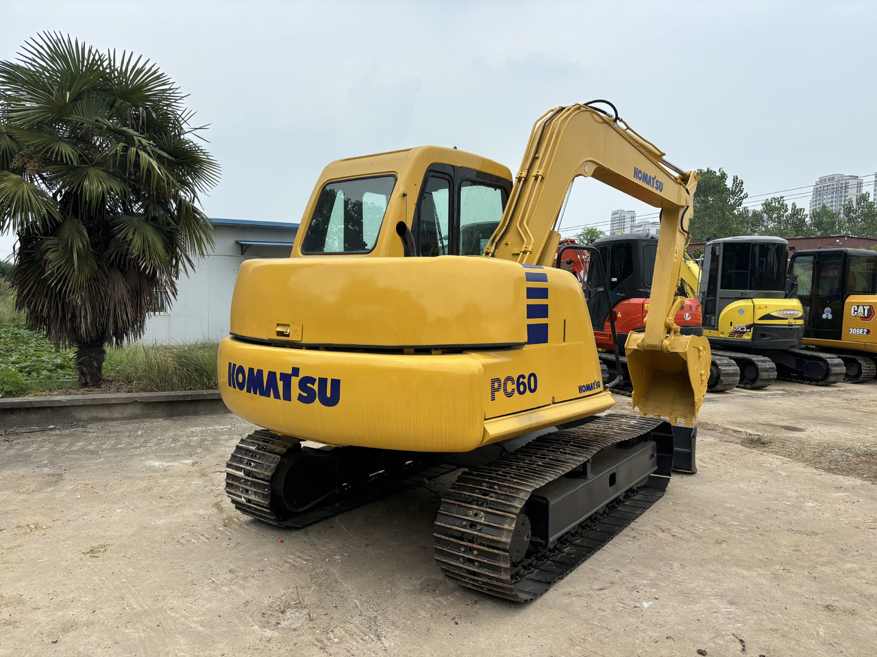 Komatsu PC 60-7 - Minibagger: das Bild 2 Komatsu PC 60-7 - Minibagger: das Bild 2